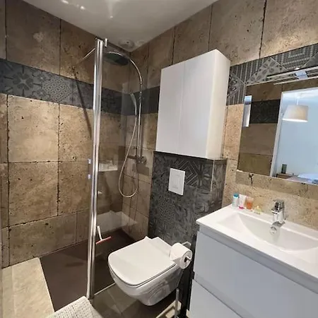 Σπίτι διακοπών Independant Avec Acces Piscine Uzès